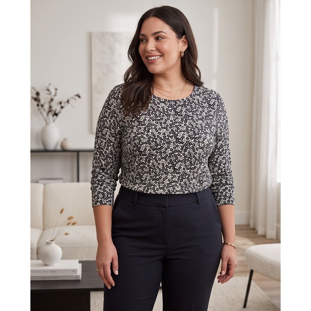 J. Jill Wearever Collection L Floral Tunic Top Black White Stretch Knit Large